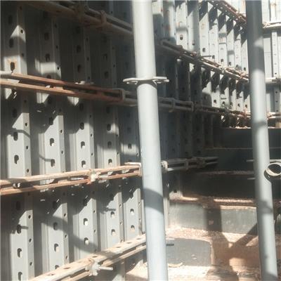 温州木模钢背楞价格 表面经过处理 方便搬运和安装