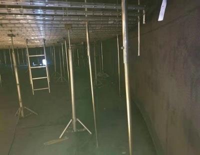 无油气全接液双盘内浮盘 浸液式内浮** 排式内浮**