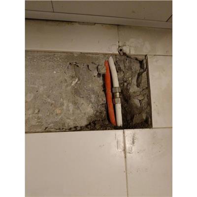 石景山区厨房漏水上门维修师傅电话 防水补漏公司 一个电话上门勘察