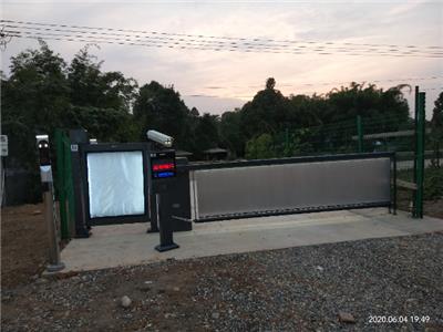 四川商业综合体无感支付道闸厂家供应 贴心服务 成都翔贝科技供应