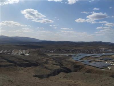 神龙拜耳光伏支架截面图