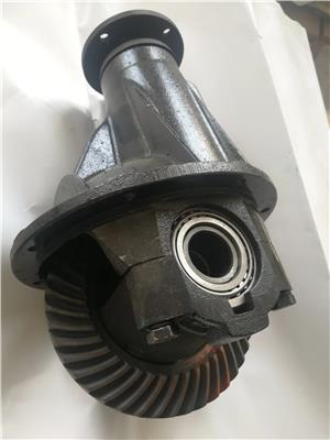 全新差速器 提升动力分配 适应复杂路况 适配 SUV / 轿车 品质