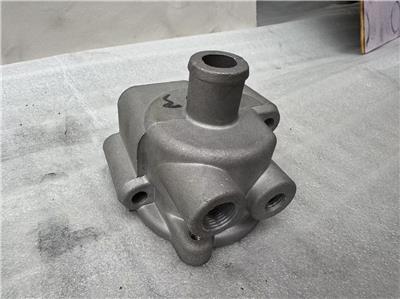 汽车冷却系统中的节温器壳体