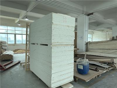 深圳玻璃防火门一条龙服务 东莞市志远门业供应