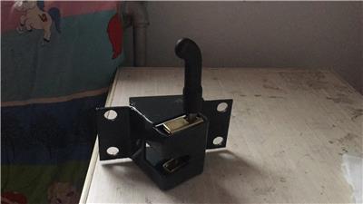 山推推土机老款碰锁16Y-56C-11200