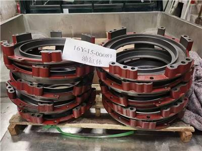 山推SD160变速箱一排油缸体16Y-15-00024