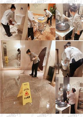 高速公路服务区保洁服务托管，服务区停车场保洁服务托管，资质齐全，长期服务