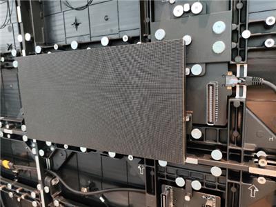 广州小间距LED屏 欢迎来电 广州市兴巨仁计算机科技供应