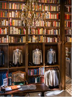 男士西装定制：专业之选与品质**