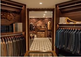 西装定制：专业之选与丽诺的**魅力