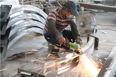 景观灯品牌哪个口碑好，中山市百福路灯优势在哪里