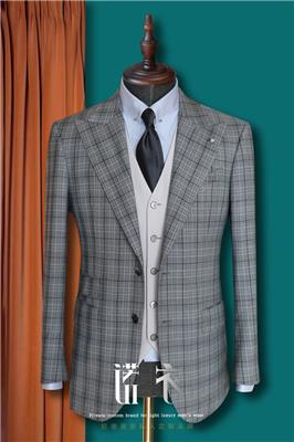 西装定制服务排名推荐，汀礼西服定制脱颖而出