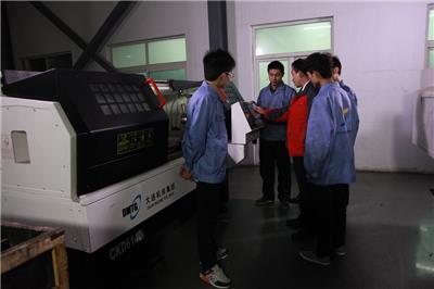 UG编程培训企业哪家性价比高，济南数控模具科技研究所值得考虑