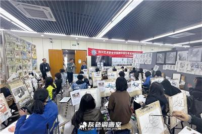 专业靠谱！选美院附中集训学校看这里