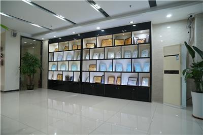 企业AI智能体网站开发厂商怎么选？靠谱口碑之选在这里