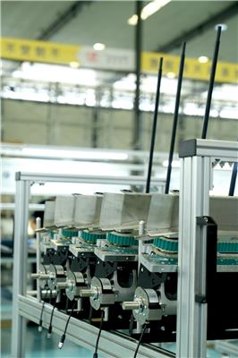 探秘专业物流仓储机器人：兰剑智能打造