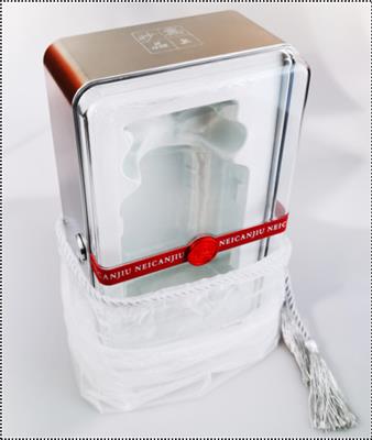 定制亚克力盒包装，选择靠谱厂家是关键