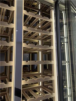 恒温酒柜定制厂家推荐，靠谱之选助您藏酒**